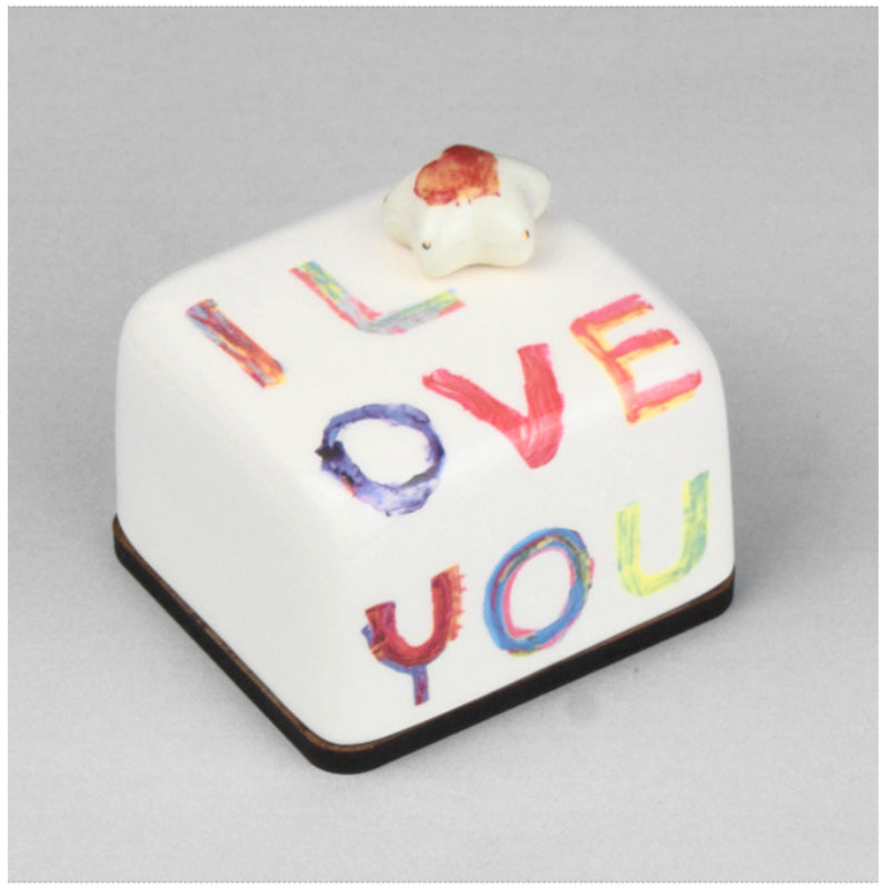 HK Studio - Moony Ceramic I Love You Musical Paperweight