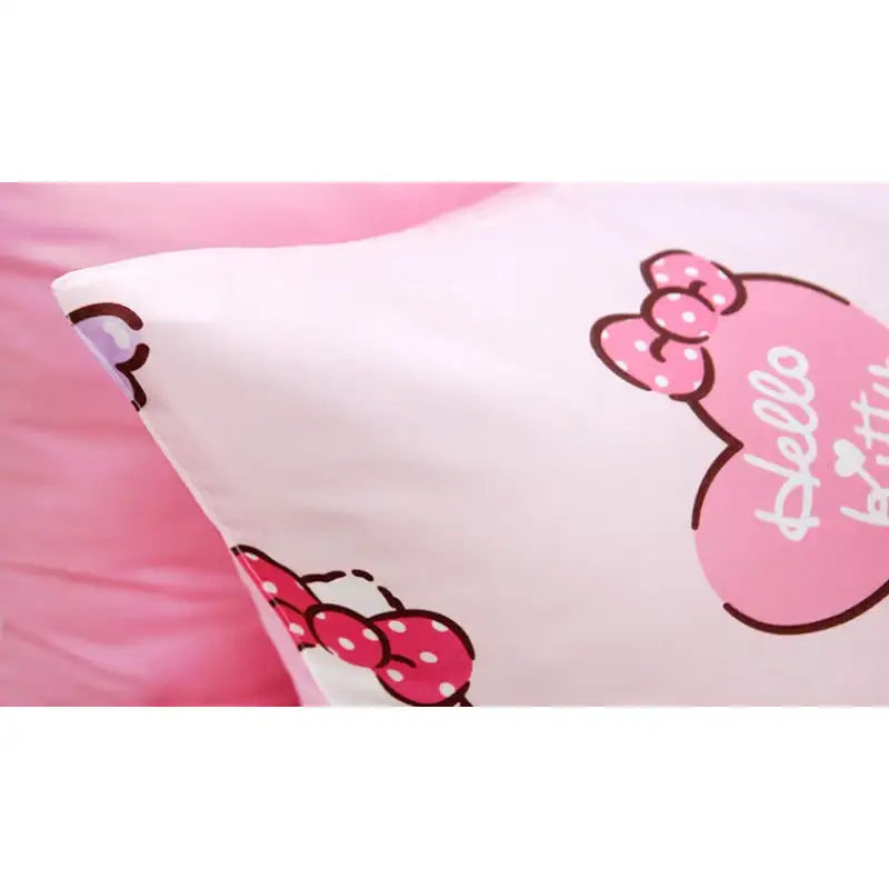 NARA HOME DECO X Hello Kitty - Heartholic Bedding Set Of 2 - NARA HOME DECO - Bedding Set - Harumio