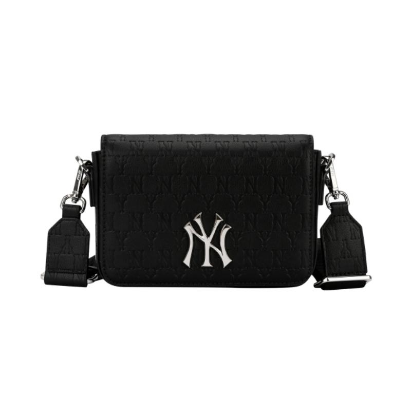 MLB Monogram Hoodie Bag IDR 1,200,000 - TERMURAH SIZE 18x12x4