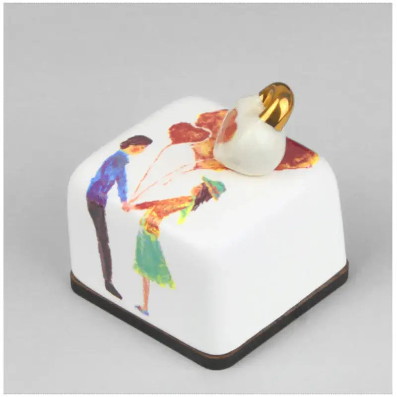HK Studio - Moony Ceramic Heart Couple Musical Paperweight - HK Studio - Music Box - Harumio