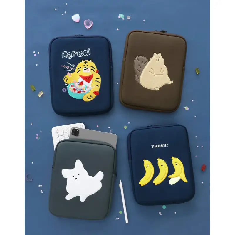 Iconic - Merry 11" iPad Pouch - Iconic - iPad Pouch - Harumio