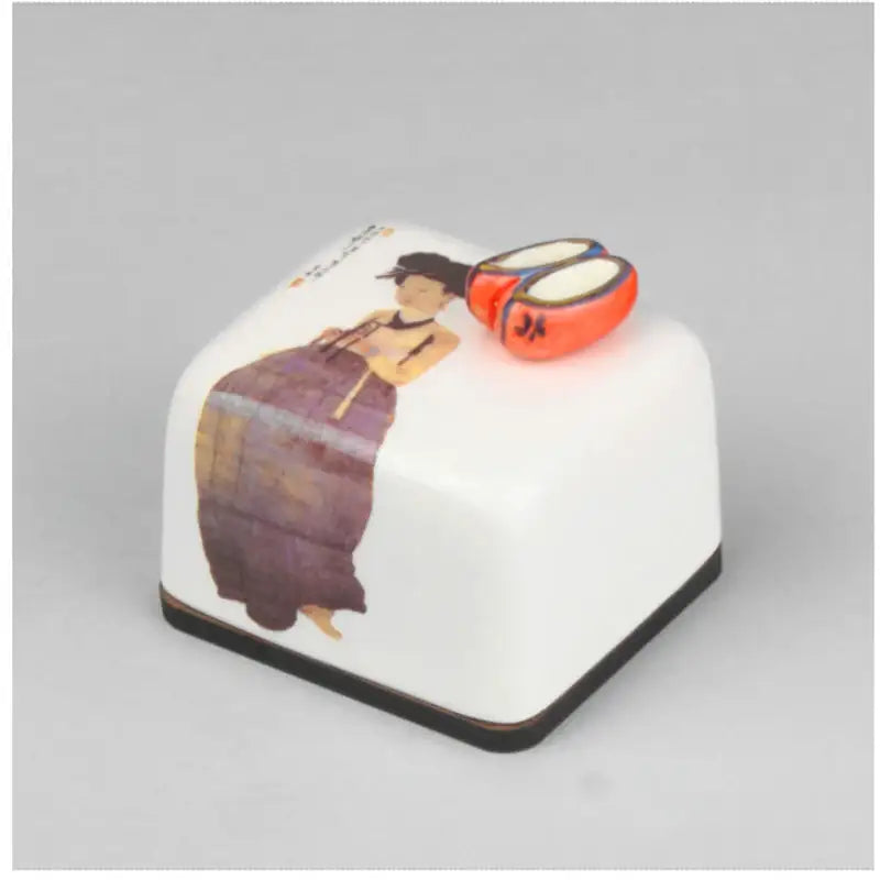 HK Studio - Moony Ceramic A Beautiful Woman Musical Paperweight - HK Studio - Music Box - Harumio