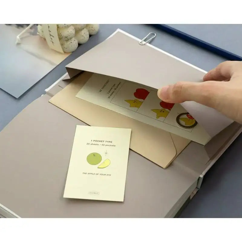 ICONIC - 2023 Daily Diary - Iconic - Diary - Harumio