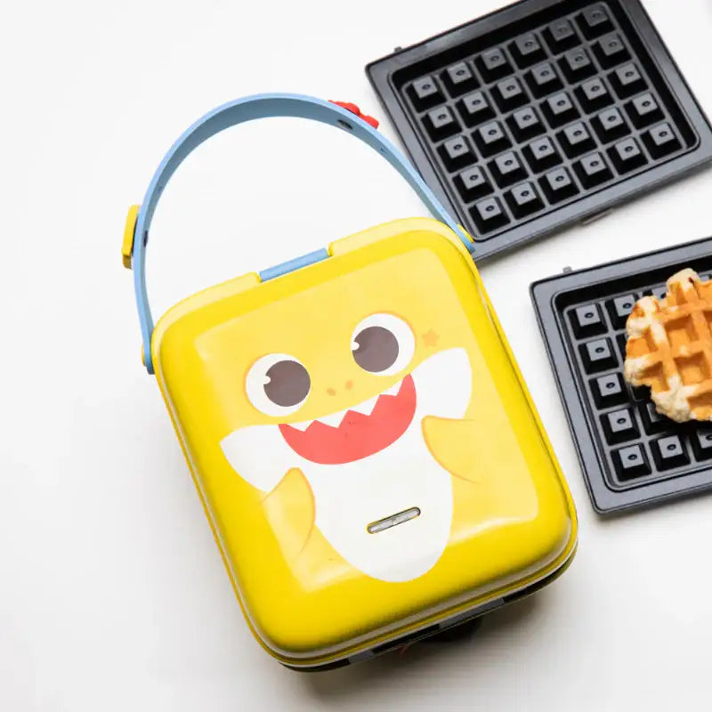 Bo Friends x Pinkfong Baby Shark - Sandwich & Waffle Maker - Bo Friends - Waffle Maker - Harumio