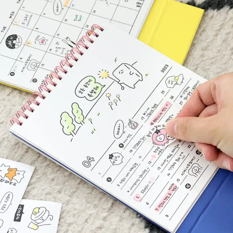 Indigo - 2023 Toasty Cheer Up Desk Calendar - INDIGO - Calendar - Harumio