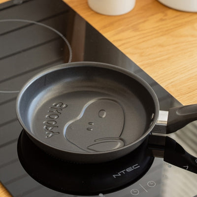 Peanuts x 10x10 - Snoopy Mini Frying Pan