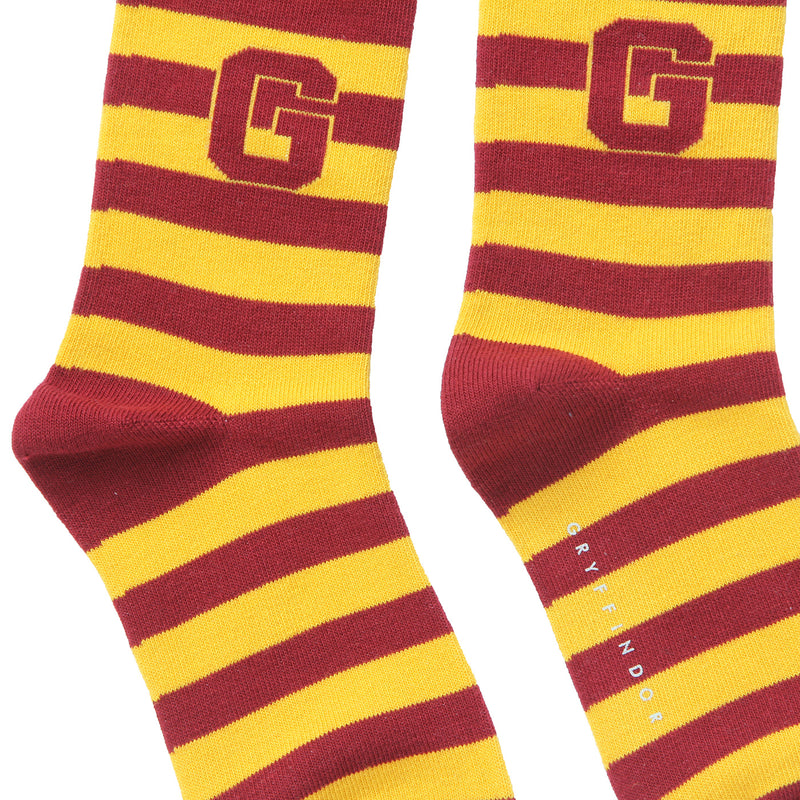 SPAO x Harry Potter - Hogwarts Gloves & Hats & Socks (4pcs)