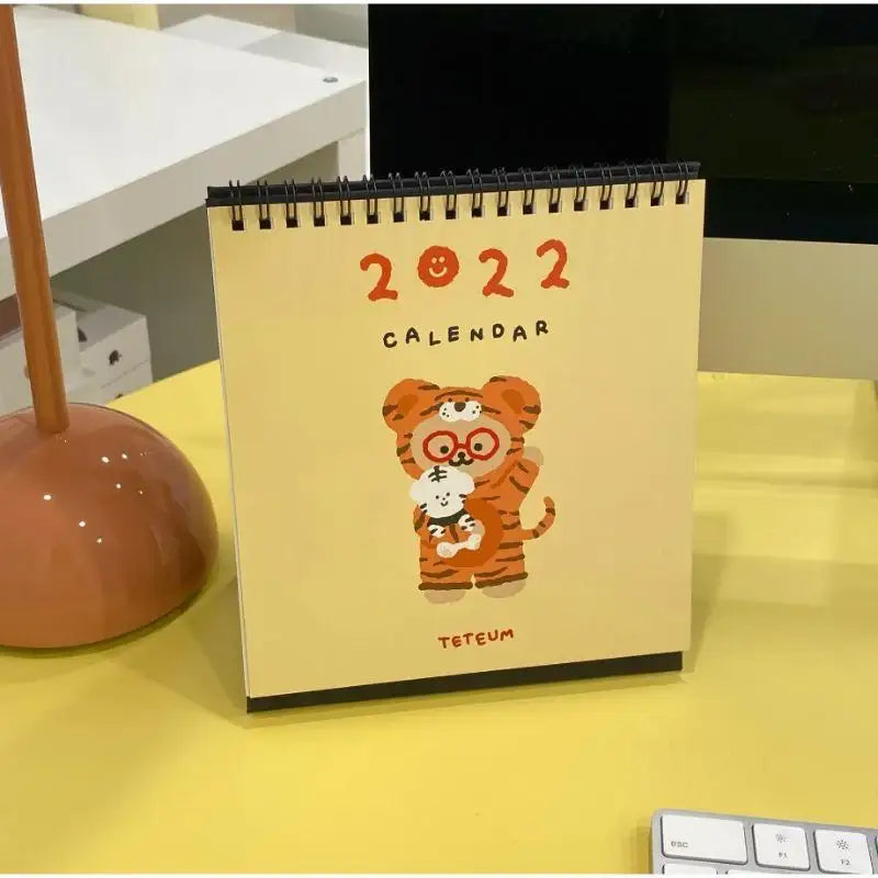 Teteum - 2022 Calendar - Teteum - Desk Calendar - Harumio