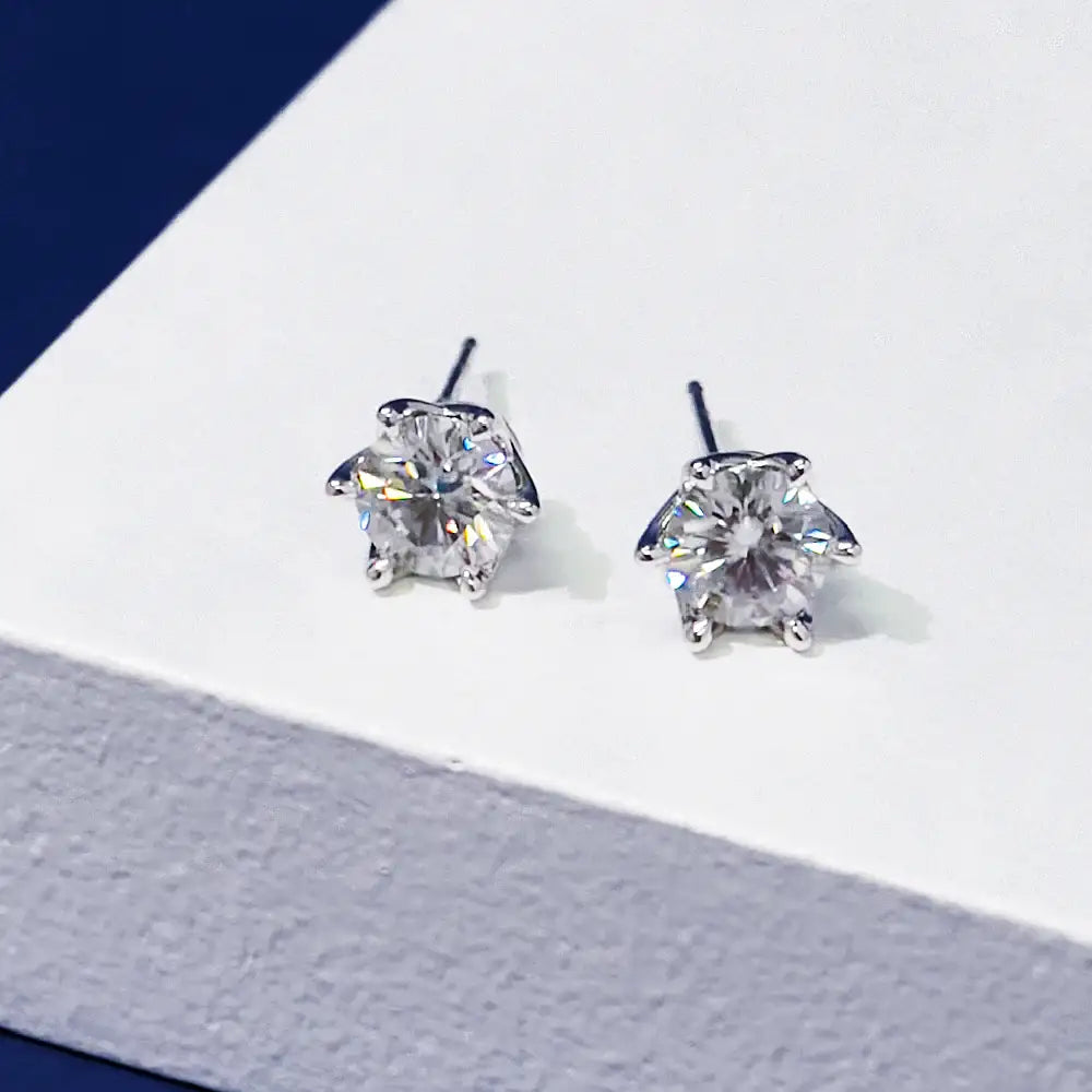 CLUE - Crown Setting Diamond Earrings - CLUE - Jewelry - Harumio