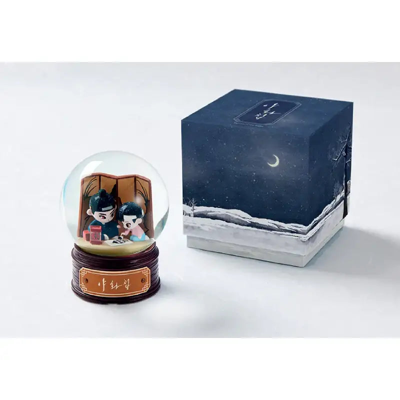 Painter of the Night - LED Snow Ball - Lezhin - Accessories - Harumio