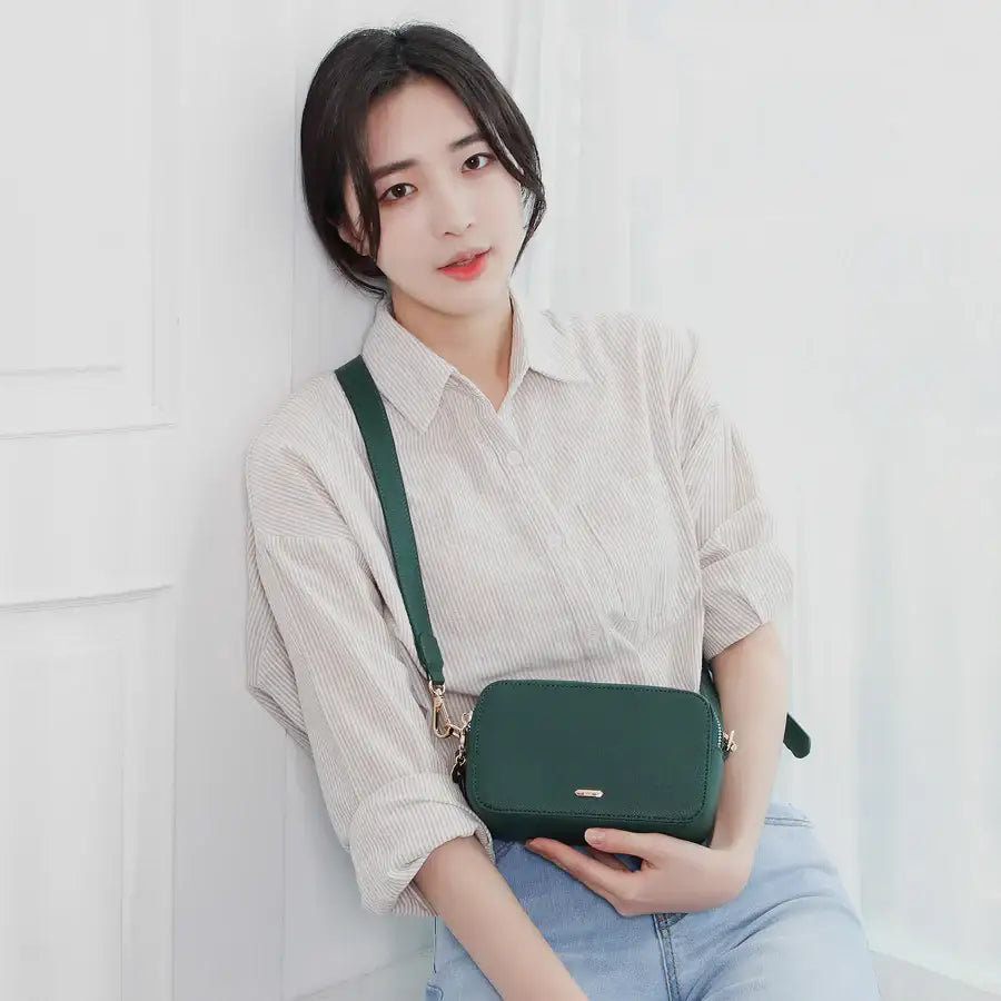 CLUE - Casual Square Deep Green Camera Bag - CLUE - Bag - Harumio
