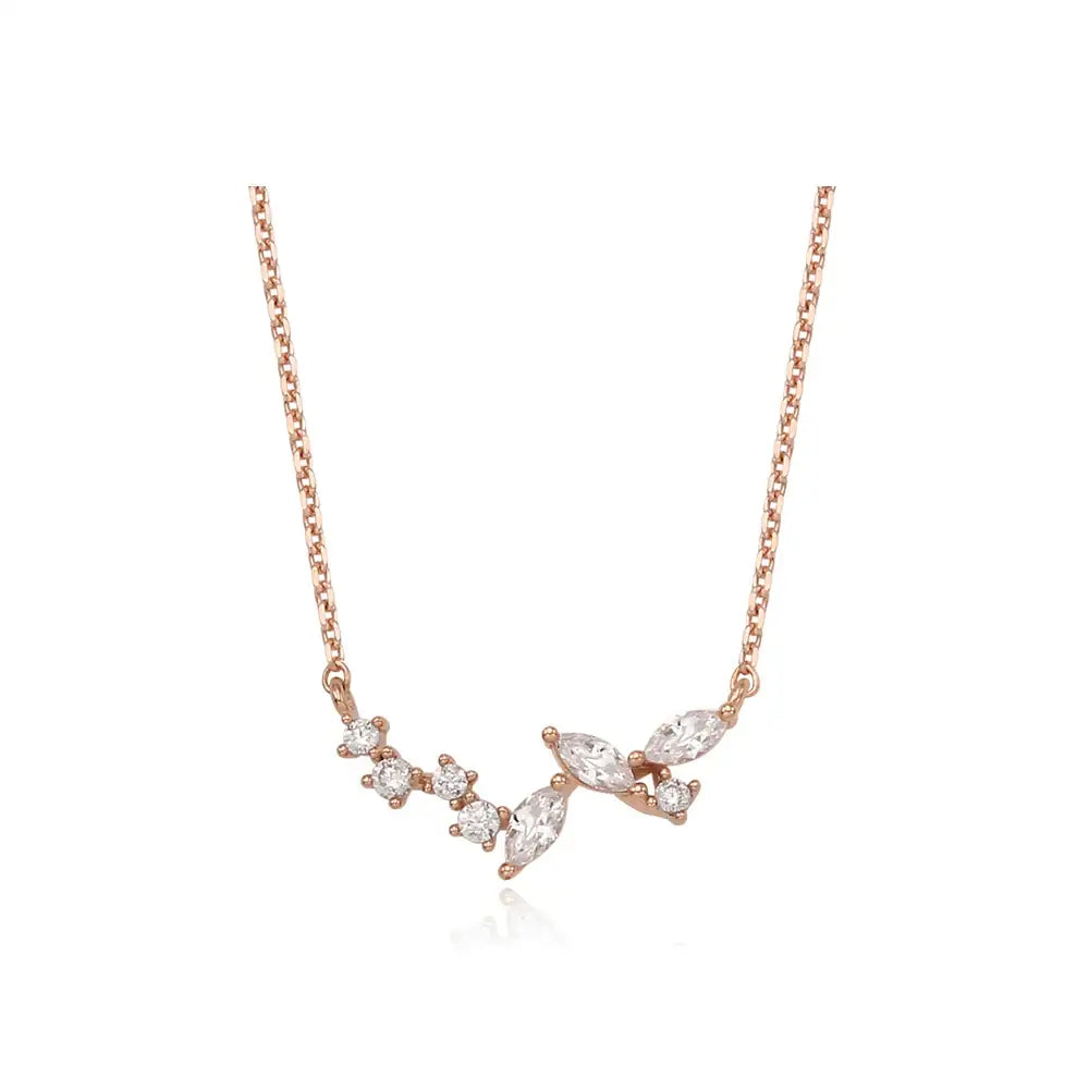 CLUE - Bellflower Hydrangea Leaf Silver Necklace - CLUE - Jewelry - Harumio