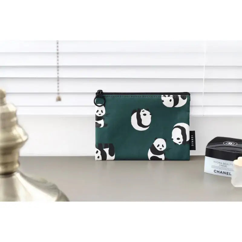 Iconic - Comely Flat Pouch - Iconic - Pouches - Harumio