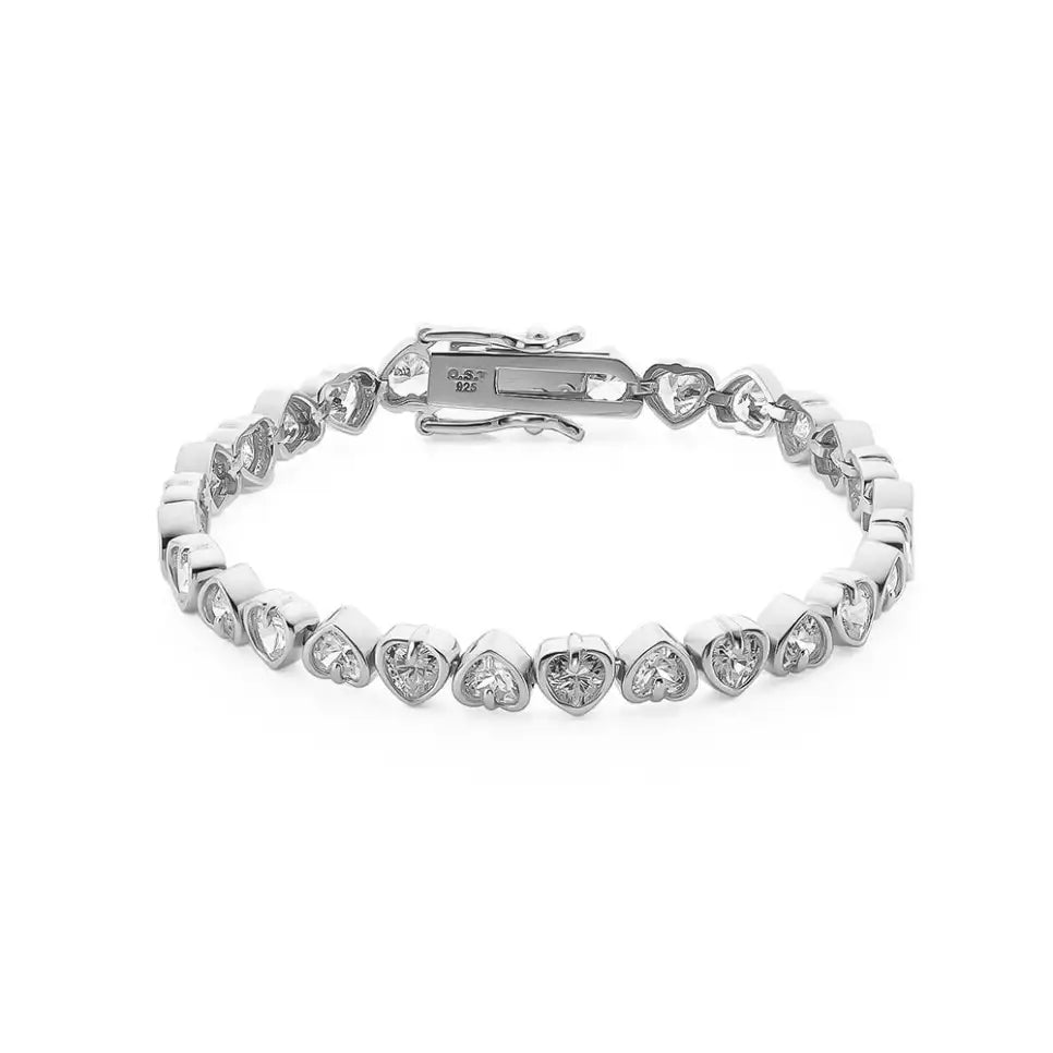 OST - Simulated Diamond Heart Attack White Bracelet