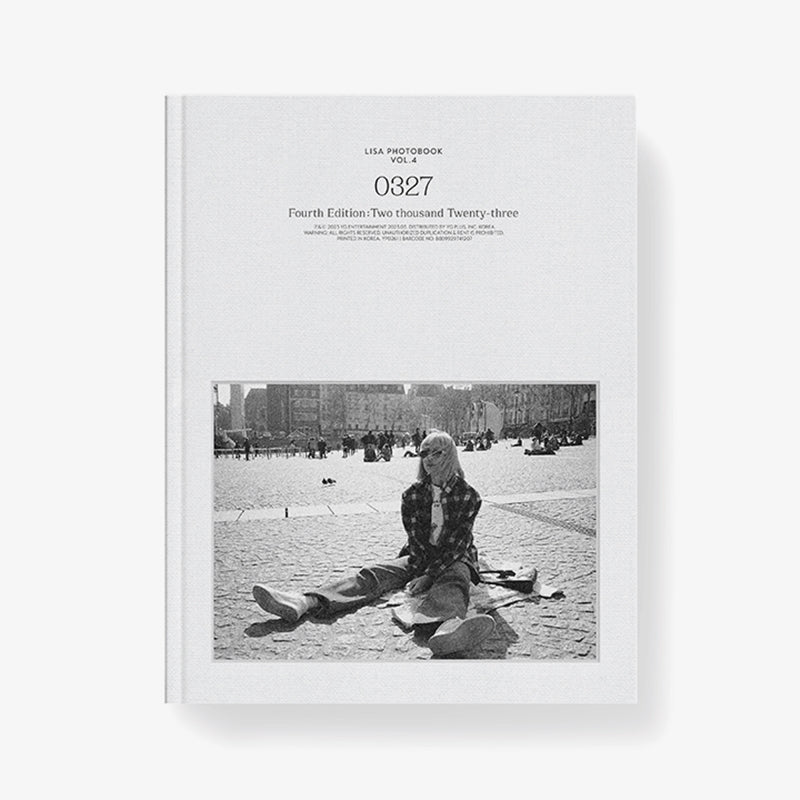 Blackpink - Lisa 0327 Photobook Vol. 4