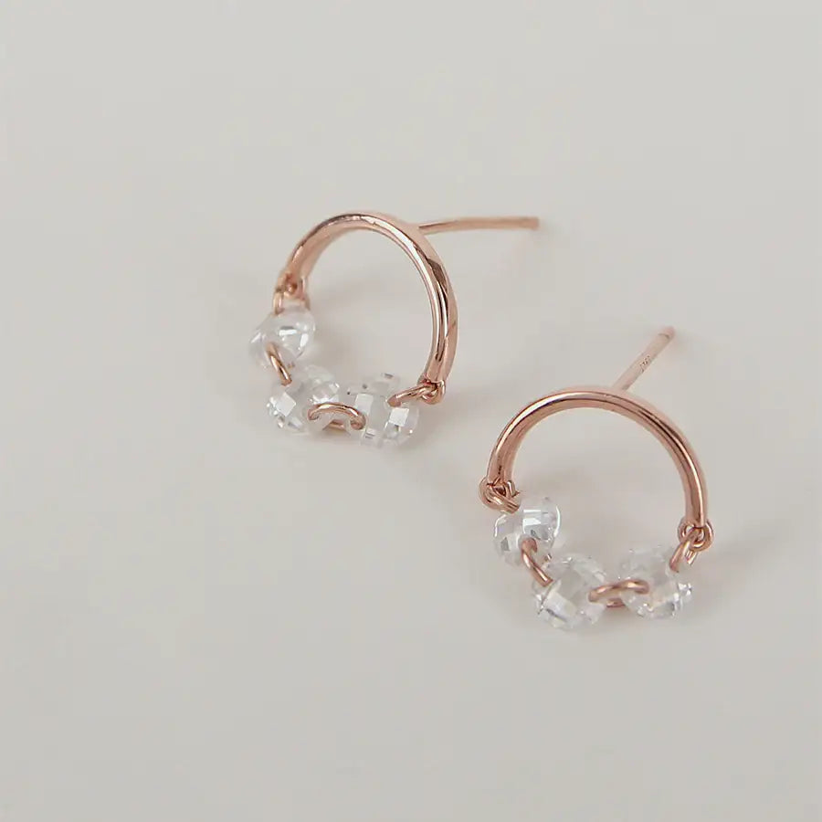 CLUE - Round Water Drop Cubic Silver Earrings - CLUE - Jewelry - Harumio