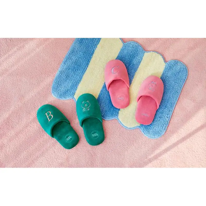 Line Friends - Frankly Sleeping Room Shoes - Line Friends - Footwear - Harumio