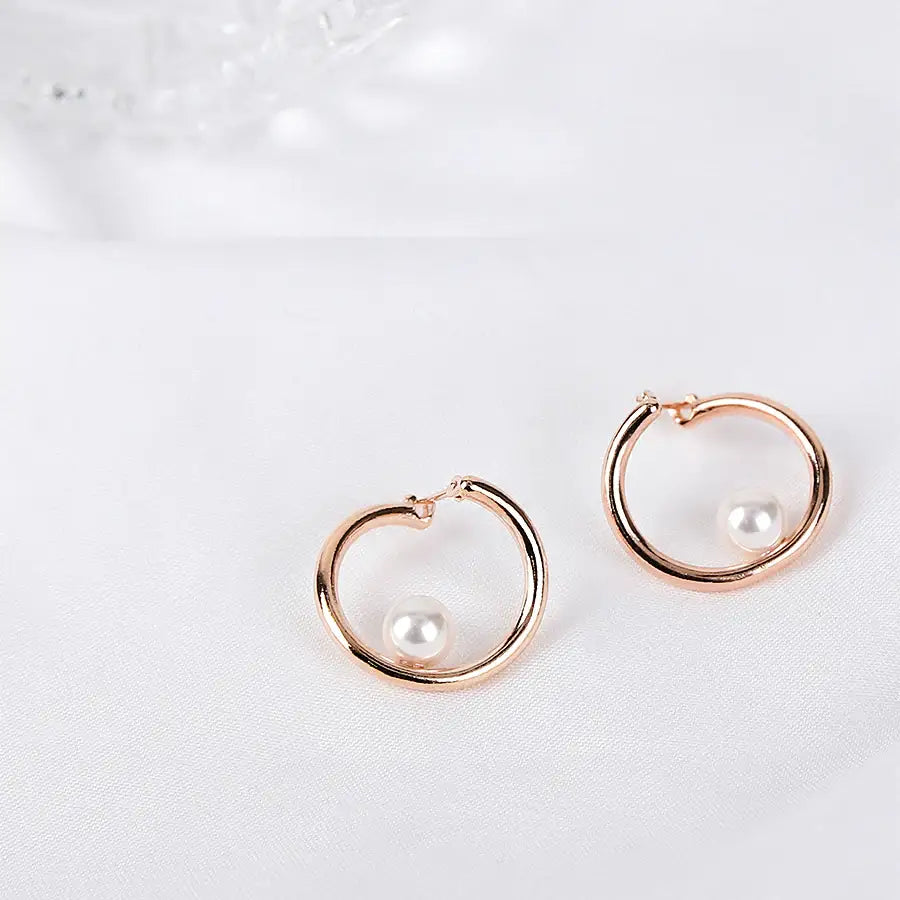 CLUE - Round Pearl One Touch Rose Gold Earrings - CLUE - Jewelry - Harumio