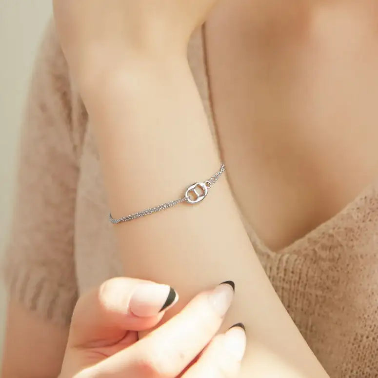 CLUE - C Collection Iconic Pendant Bracelet - CLUE - Jewelry - Harumio