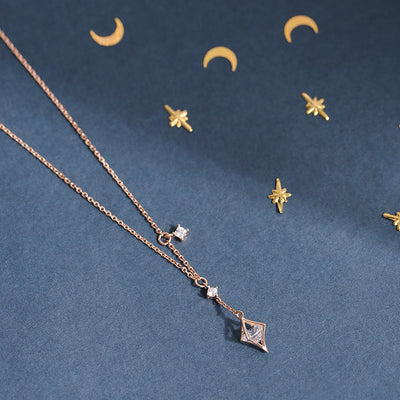 CLUE - Night Sky Engraving Moonlight Silver Necklace