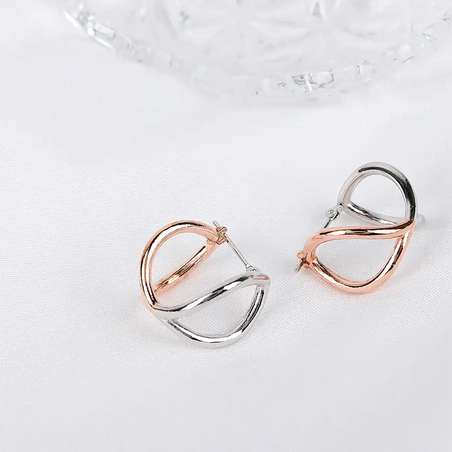 CLUE - Two-tone Wave One Touch Silver Earrings - CLUE - Jewelry - Harumio