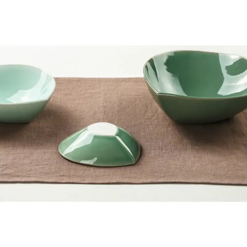 Chaora - Celadon Petal Bowl - Chaora - Tableware - Harumio