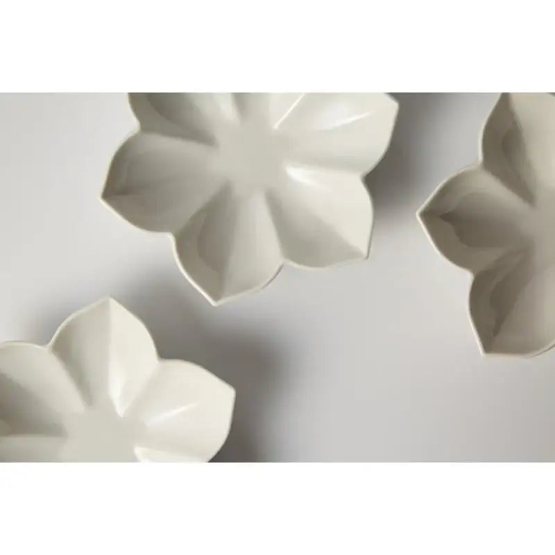 MUJAGI STUDIO - Flower 06 Plate (Gloss) - MUJAGI STUDIO - Homeware - Harumio