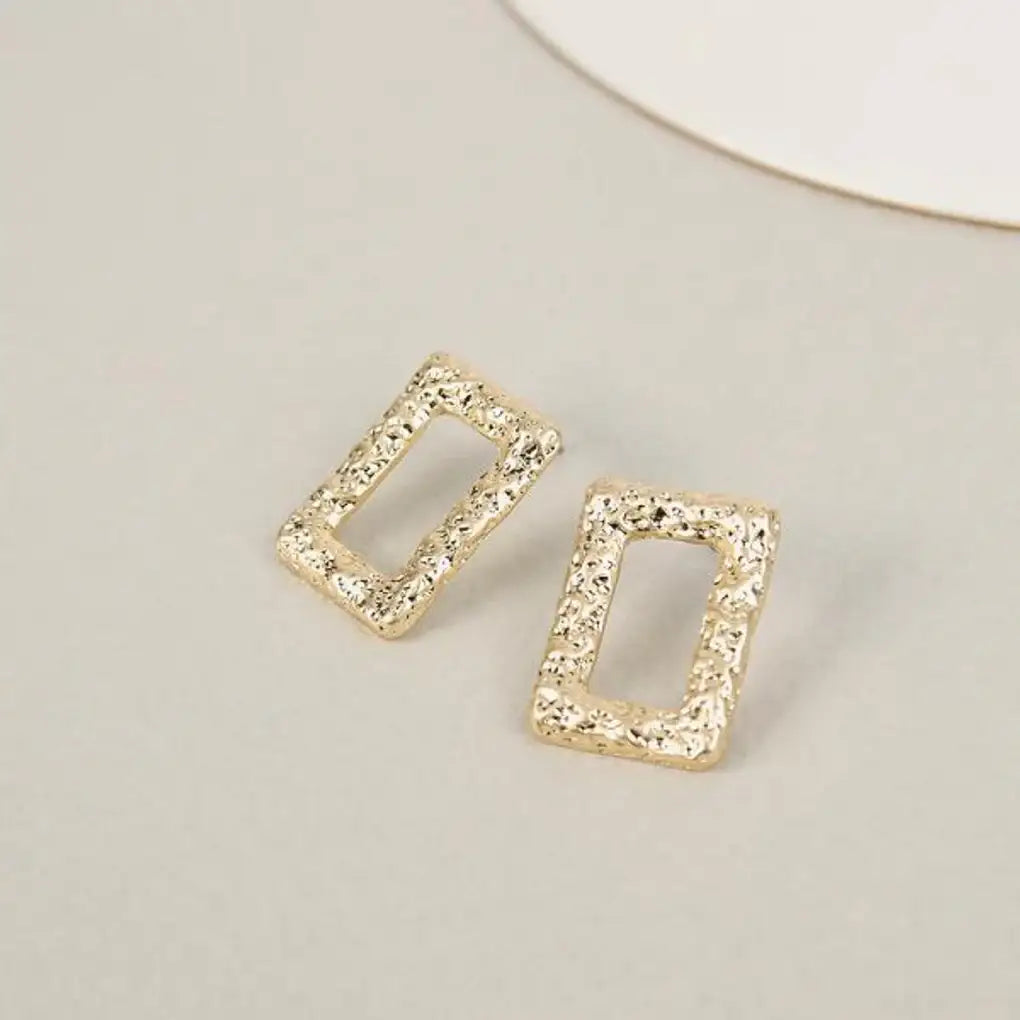 CLUE - Square Public Fashion Earring - CLUE - Jewelry - Harumio
