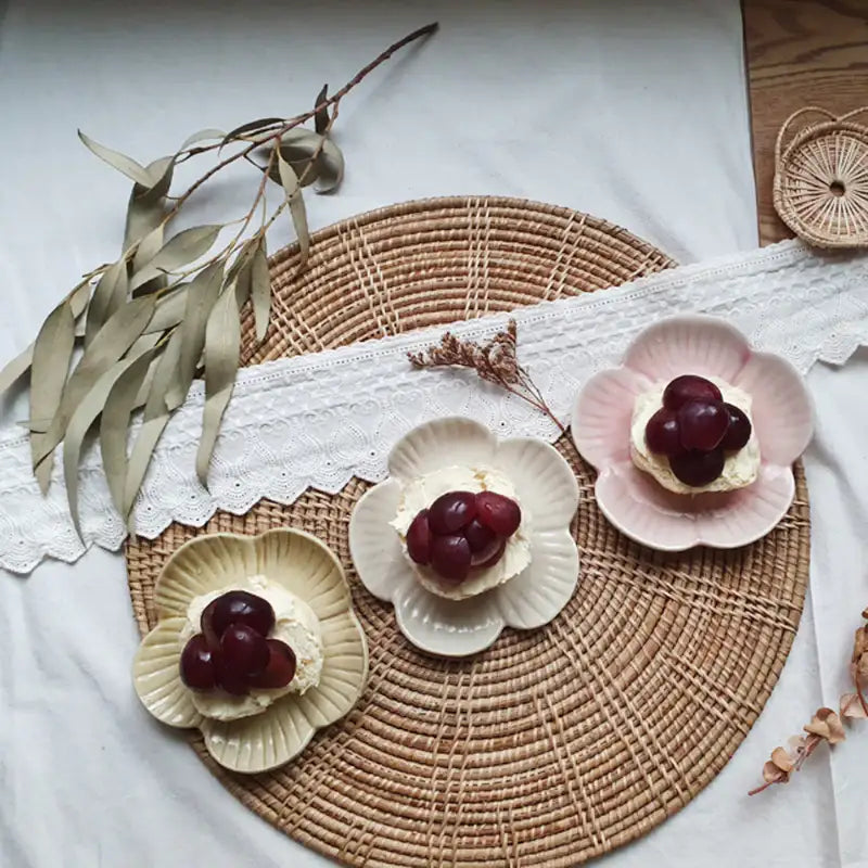 OSON - Handmade Flower Shaped Plate & Holder - OSON - Tableware - Harumio