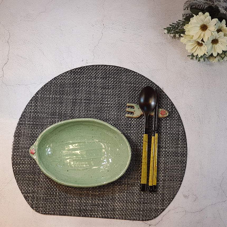 Bosan Pottery - Plum Blossom Porcelain Oval Plate - Bosan Pottery - Home & Living, Accessories - Harumio