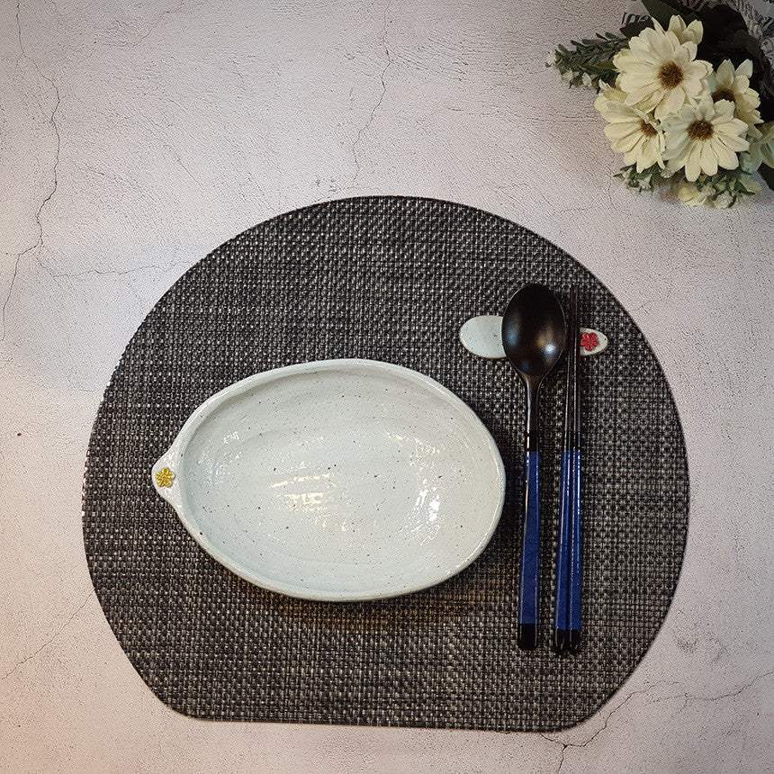 Bosan Pottery - Plum Blossom Porcelain Oval Plate - Bosan Pottery - Home & Living, Accessories - Harumio