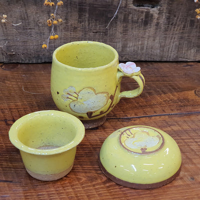 Bosan Pottery - Azalea Porcelain Strainer Mug with Lid Set