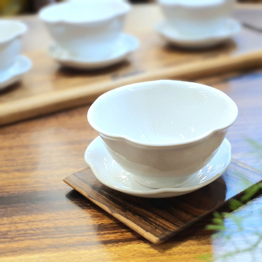 Bosan Pottery - Kite Lotus Porcelain Tea Cup Set