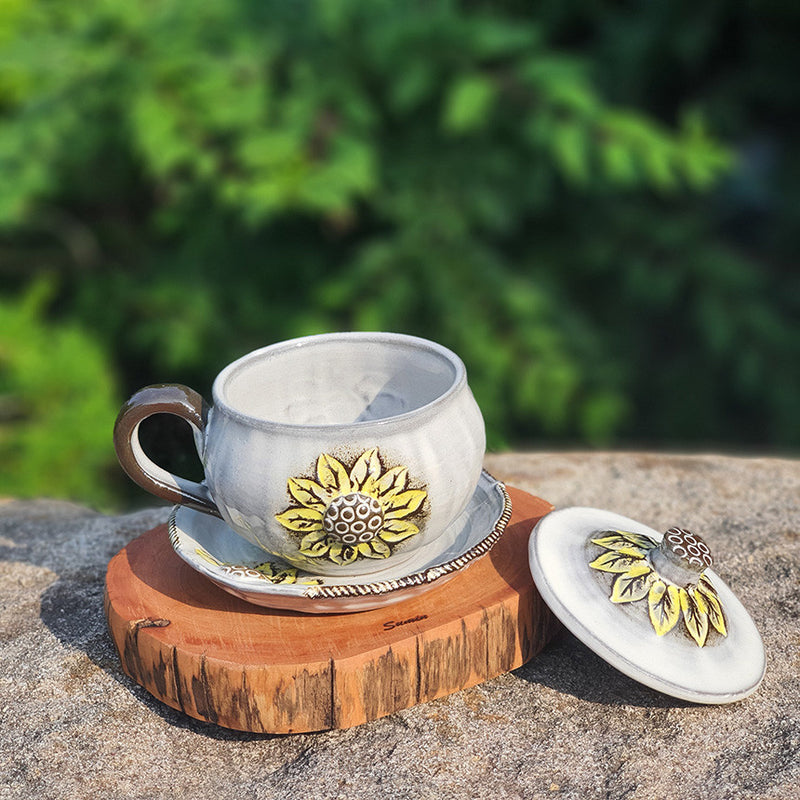 Bosan Pottery - Sunflower Porcelain Mug with Lid Set