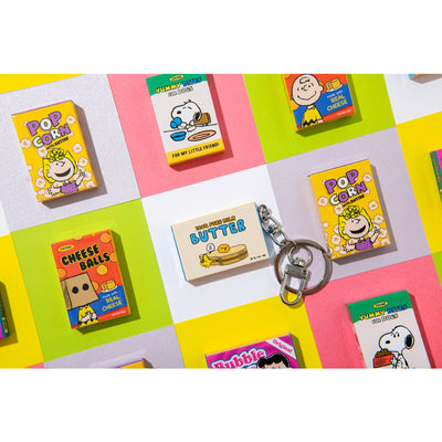 Peanuts x 10x10 - Snoopy Market Keyring