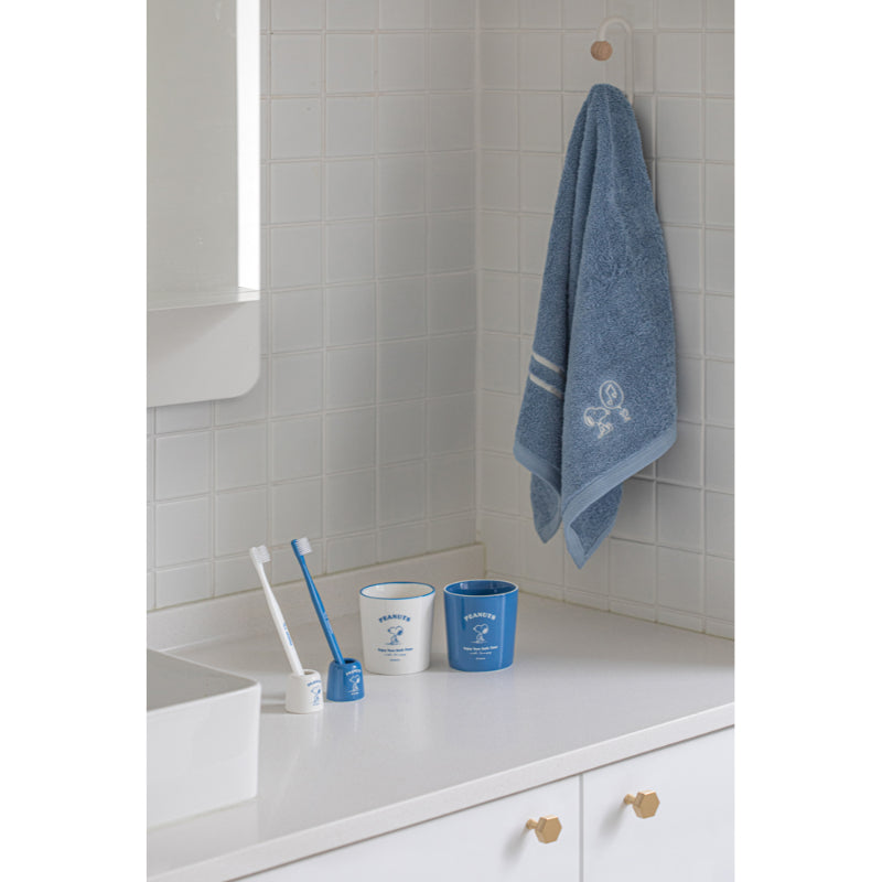 Peanuts x 10x10 - Snoopy Toothbrush and Cup Set