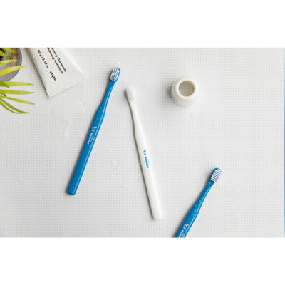 Peanuts x 10x10 - Snoopy Toothbrush and Cup Set