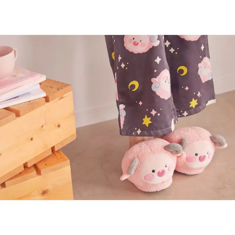 Kakao Friends - Lovely Apeach - Doll Slippers - Kakao Friends - Accesories - Harumio