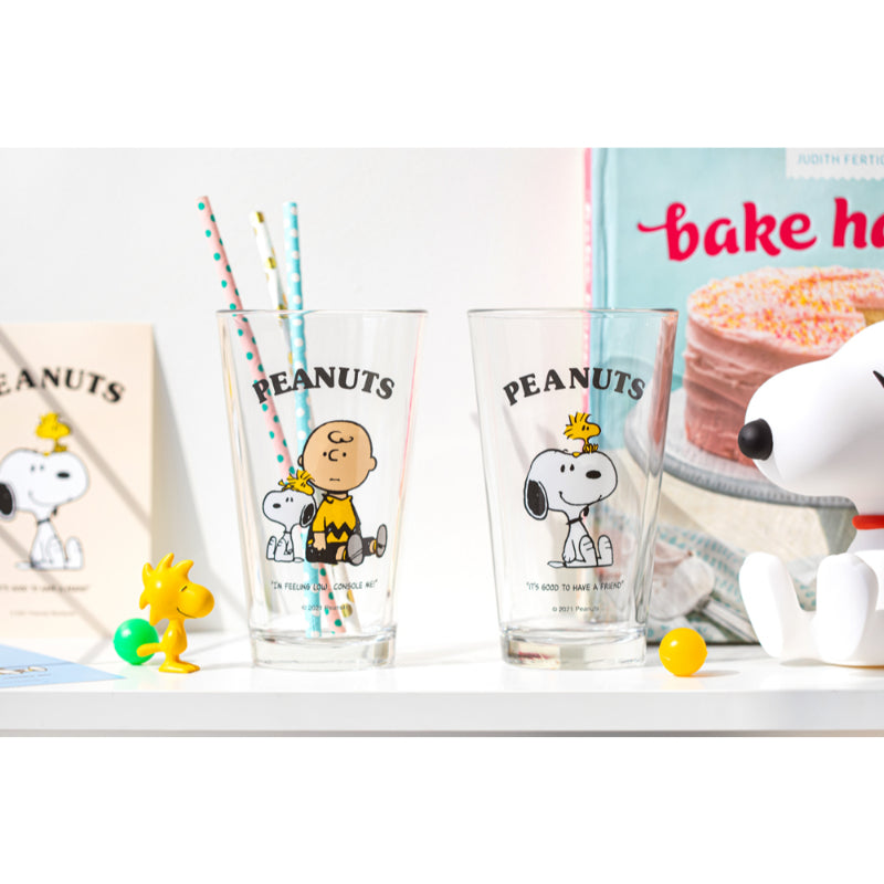 Peanuts x 10x10 - Snoopy & Friends Glass