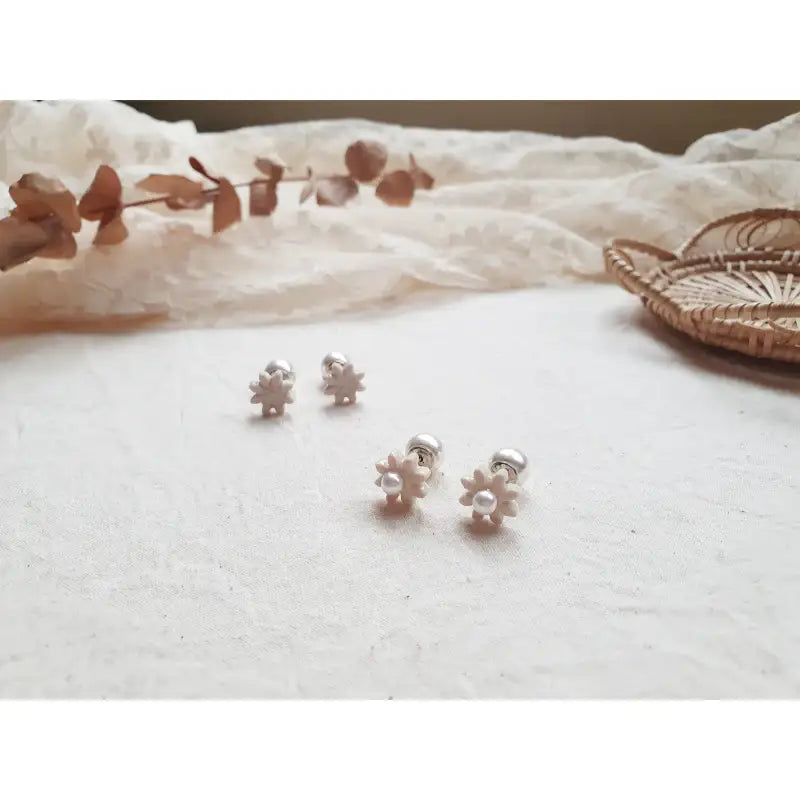 OSON - Handmade Flower Earrings - OSON - Accessories - Harumio