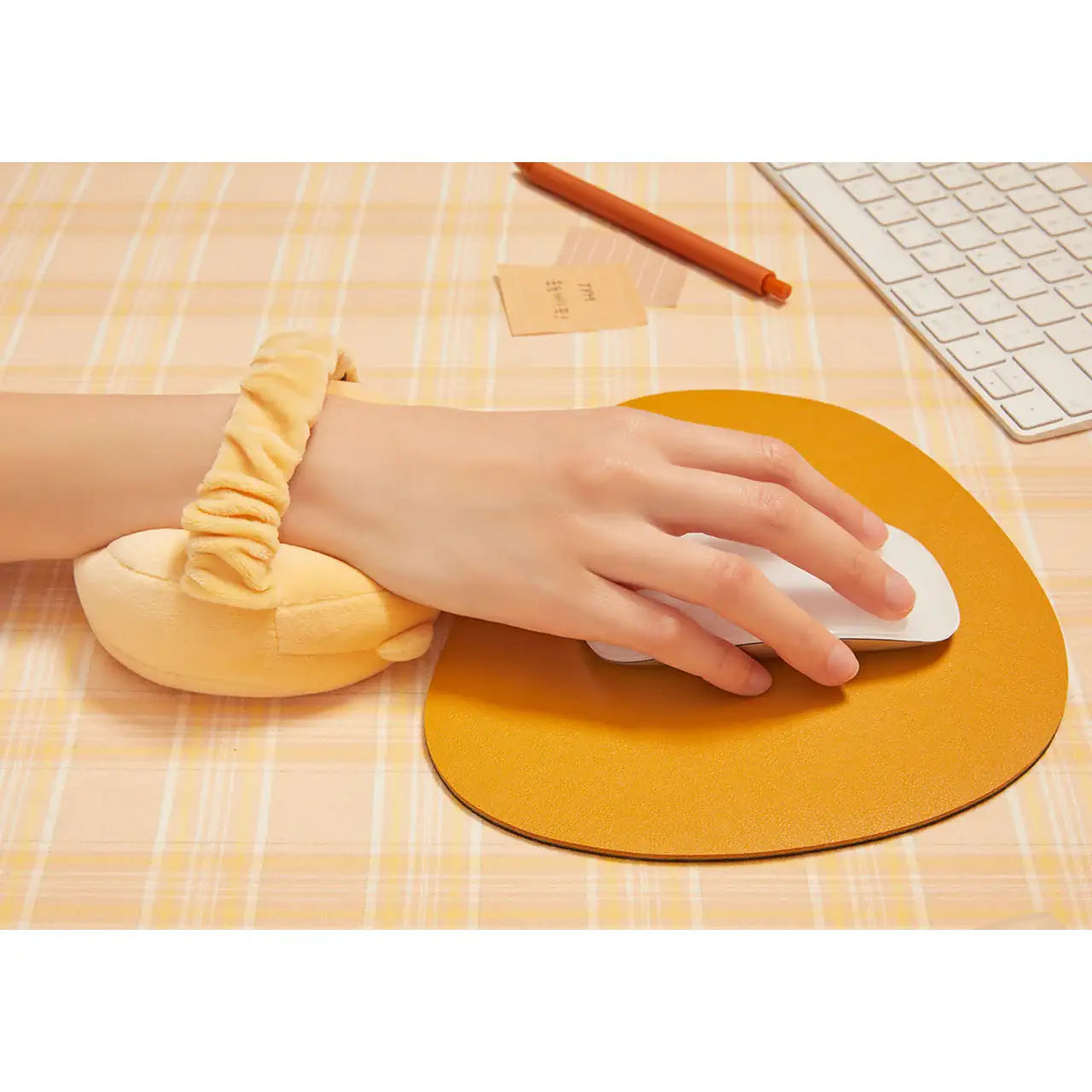 Kakao Friends - Wrist Protection Cushion - Kakao Friends - Home & Living, Accessories - Harumio