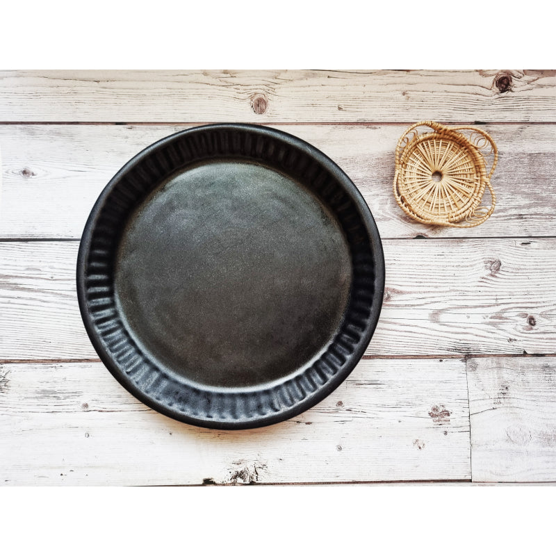 OSON - Black Semi-Gloss Round Plate