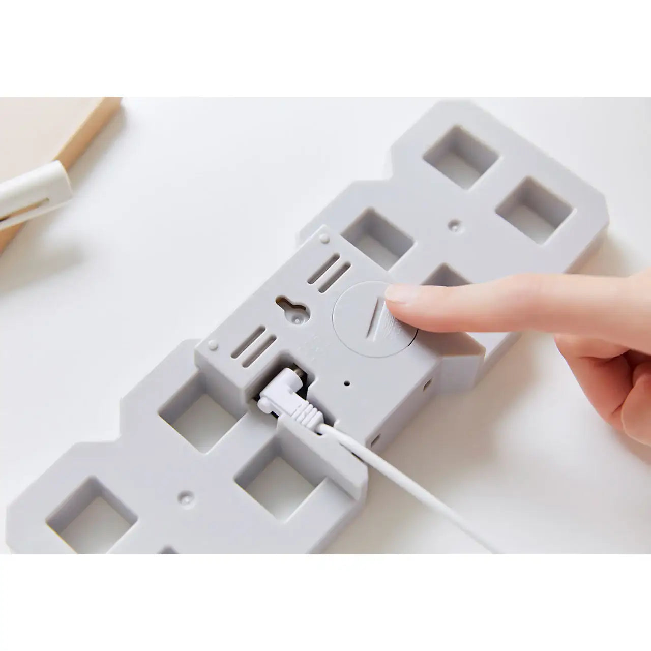 Kakao Friends - Ryan & Choonsik LED Clock - Kakao Friends - Home & Living, Accessories - Harumio