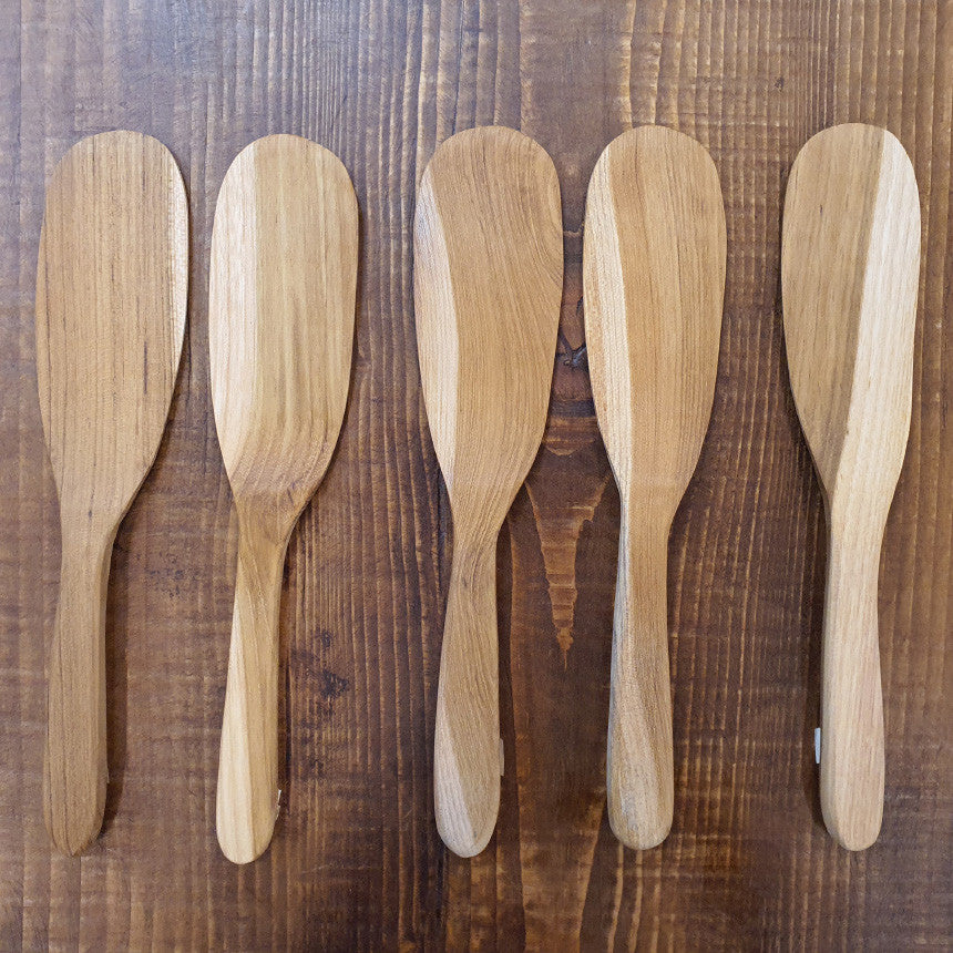 Bosan Pottery - Teak Wood Oval Spatula