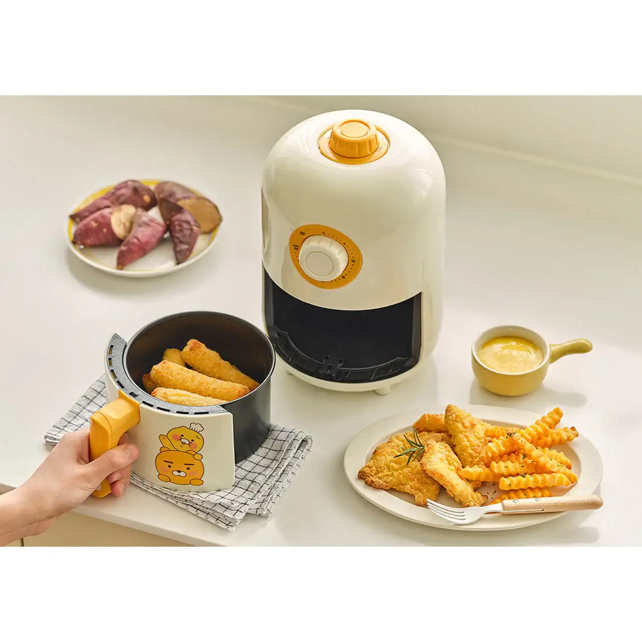 Kakao Friends - Ryan & Choonsik Mini Air Fryer - Kakao Friends - Home & Living, Accessories - Harumio