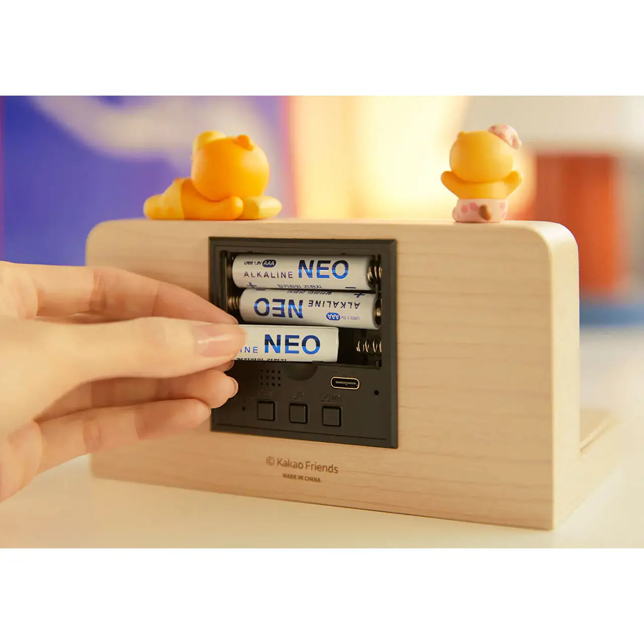 Kakao Friends - Ryan & Choonsik Desk Clock with Wireless Charger - Kakao Friends - Home & Living, Accessories - Harumio