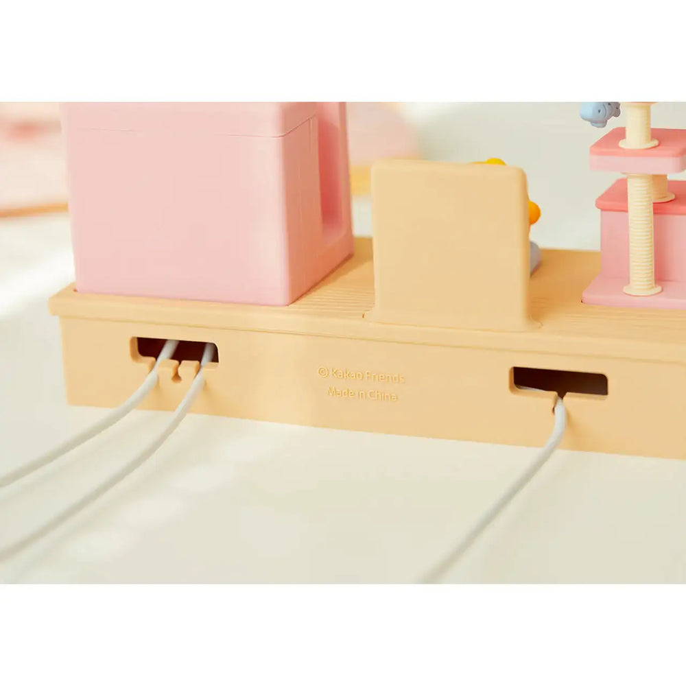 Kakao Friends - Ryan & Choonsik Triple Apple Charging Stand