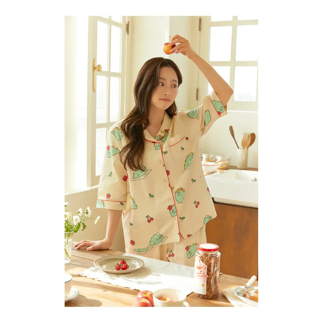 Kakao Friends - Picnic Jordy Female Pajamas - Kakao Friends - Clothing - Harumio