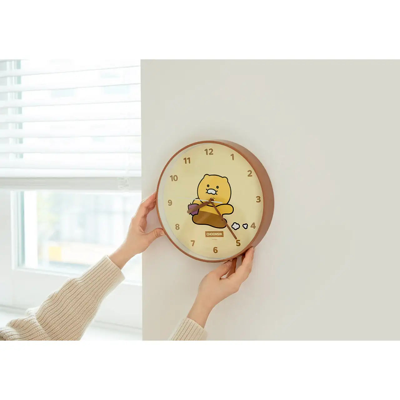 Kakao Friends - Choonsik Round Wall Clock - Kakao Friends - Home & Living, Accessories - Harumio