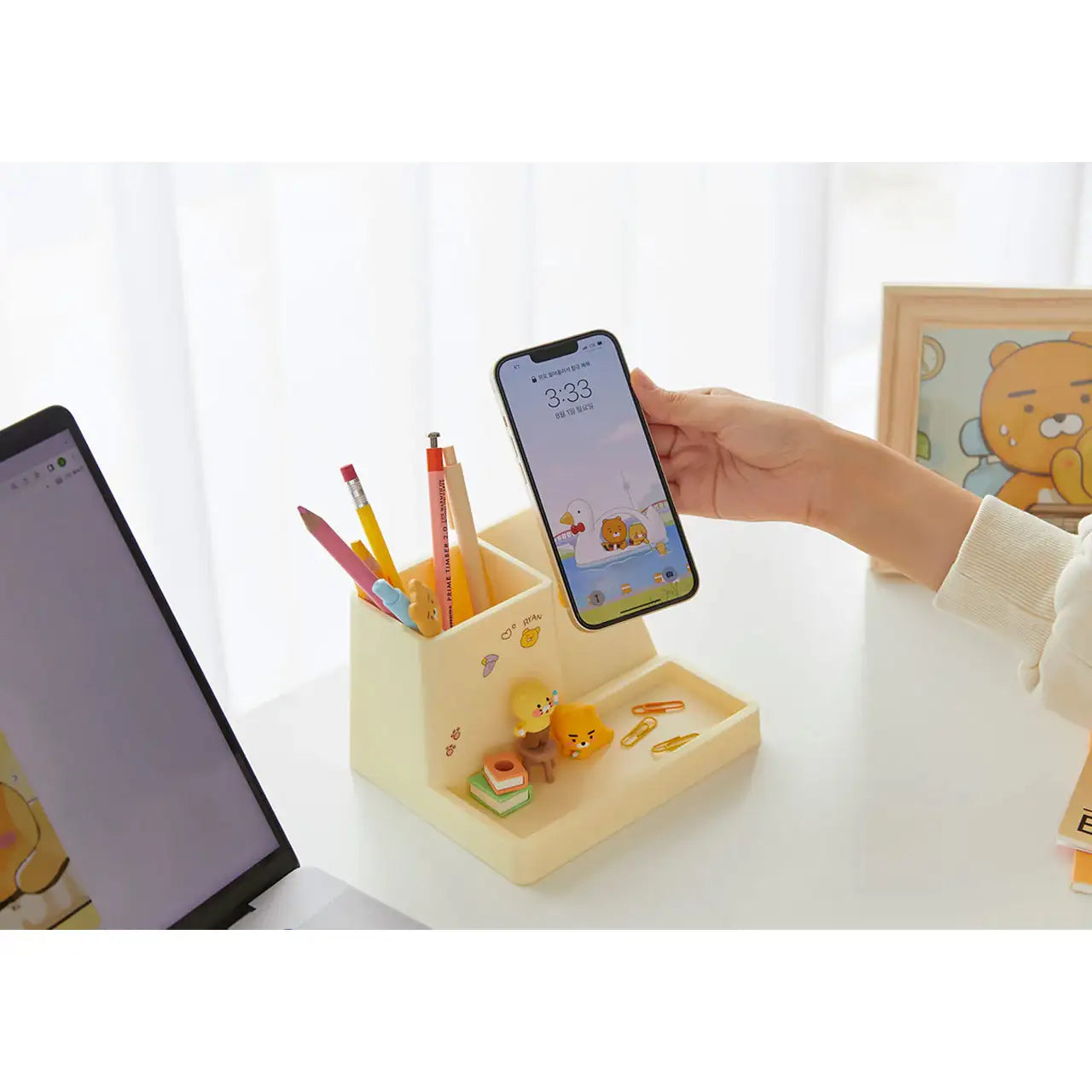 Kakao Friends - Ryan & Choonsik High Speeds Wireless Charging Organizer - Kakao Friends - Accessories - Harumio
